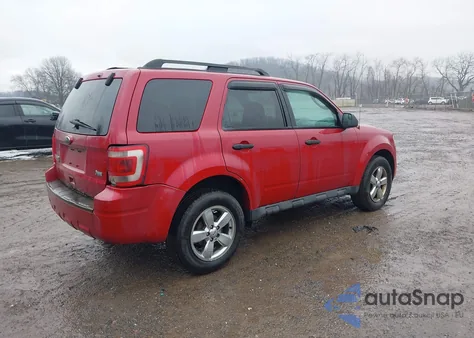2010 Ford Escape Xlt from USA, damaged, VIN 1FMCU0DGXAKC46001